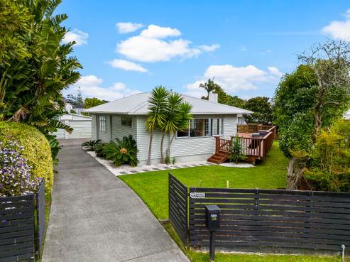 38 Graham Avenue, Te Atatu Peninsula