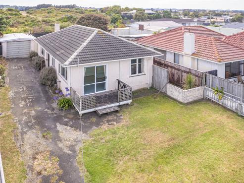 128 Karaka Street, Castlecliff