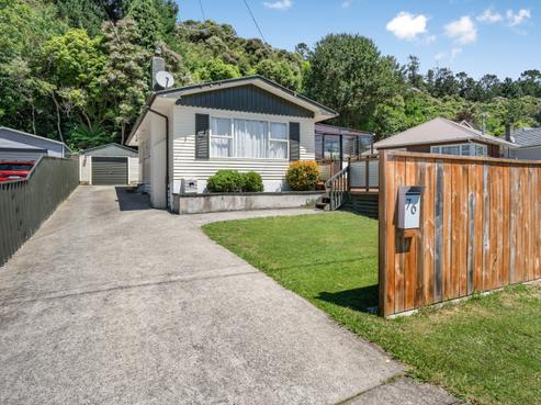 76 Hine Road, Wainuiomata