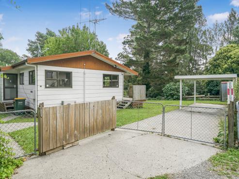 14 Manor Place, Bader