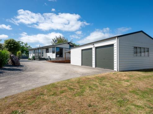 113 Clayton Road, Mangakakahi