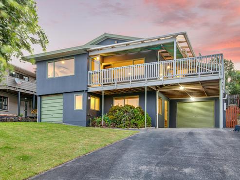 11 William Bayes Place, Red Beach