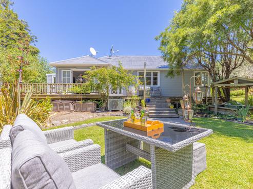 2096 Masterton Stronvar Road, Riversdale Beach