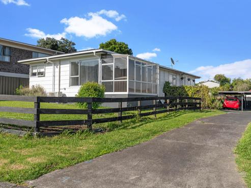 1/3 Sentosa Place, Clover Park