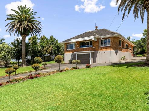 3 Grand View Road, Kamo
