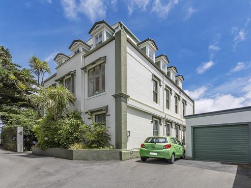 16B Hadfield Terrace, Kelburn