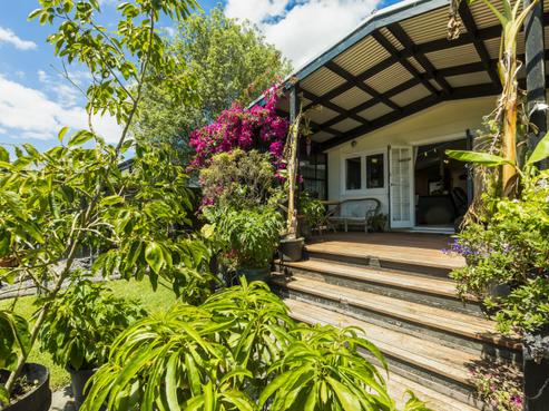 11 Smith Street, Waipukurau and Surrounds