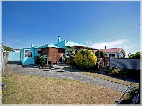 22 Andresen Street, Foxton Beach