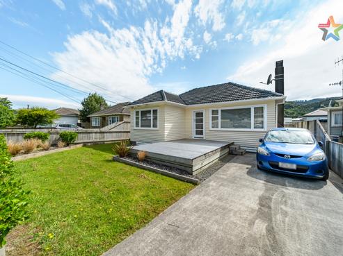 35 Main Road, Wainuiomata
