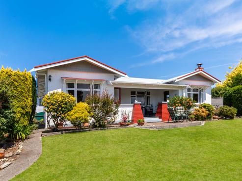4 Fitzherbert Avenue, Springvale