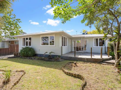 3 Tamariki Avenue, Kelston