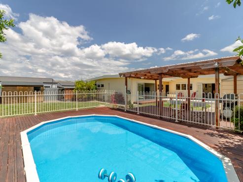 12 Upham Crescent, Taradale
