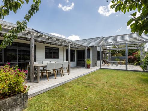 15 Mcnaughton Place, Onekawa