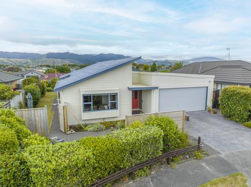 16 San Vito Place, Paraparaumu Beach