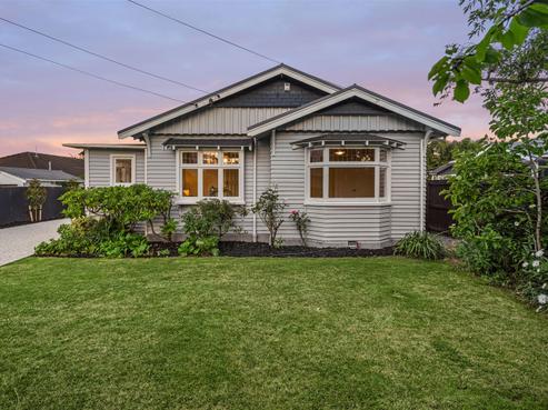 8 Scotston Avenue, Saint Albans