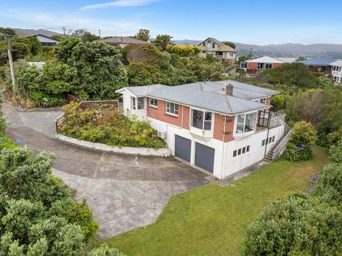 9 Walker Avenue, Mana