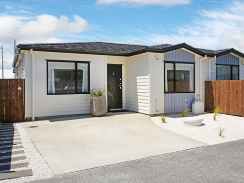 9 Tuuhura Road, Pukekohe