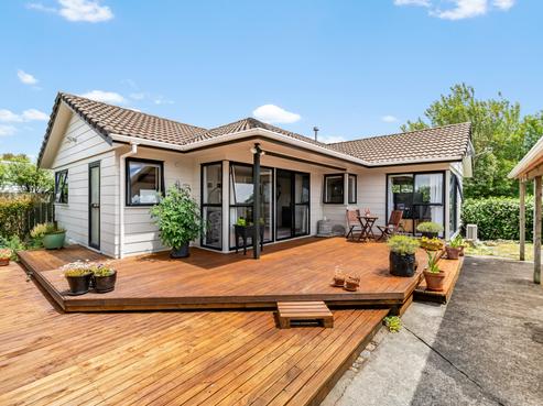 30 Delaware Grove, Totara Park