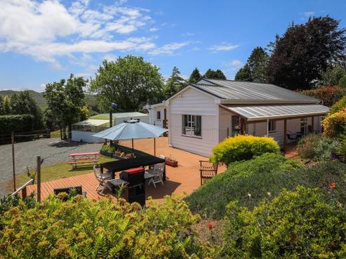 1/721 Limeworks Loop Road, Te Pahu