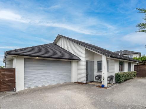 6 Brancott Place, Flat Bush