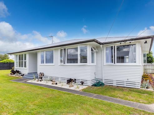 31 Halberg Crescent, Chartwell