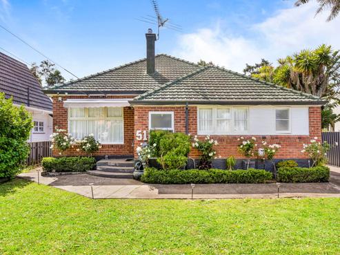 51 Renfrew Avenue, Sandringham