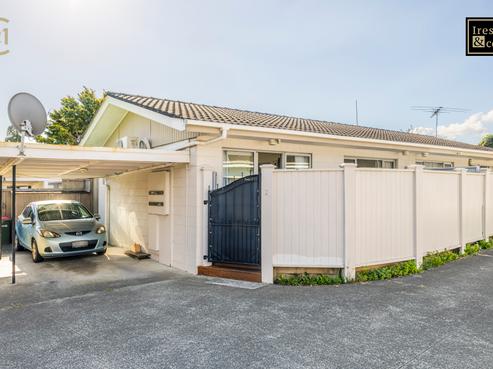 2/29 South Street, Papakura