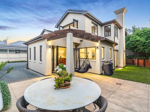 7A Waterview Road, Stanley Point