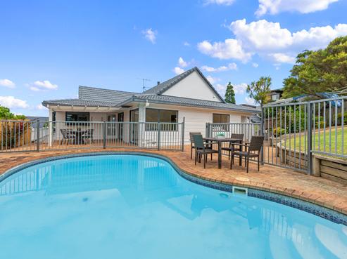 129 Stapleford Crescent, Browns Bay