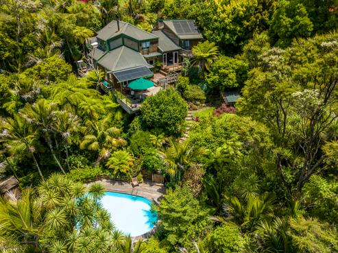 530 South Titirangi Road, Titirangi