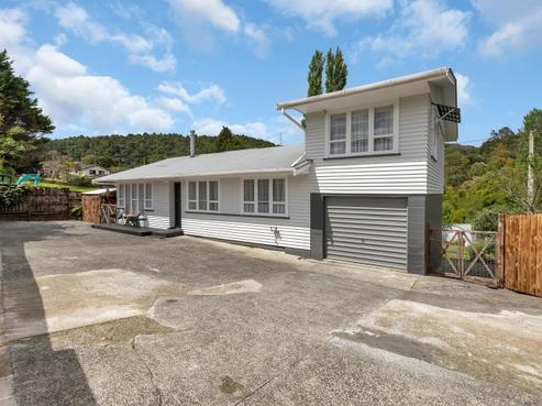 148 Western Hills Drive, Kensington