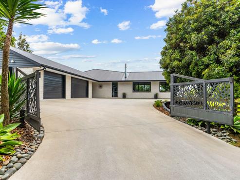 33 Tesoro Way, Parahaki