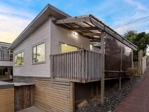 1/16 Matipo Road, Mairangi Bay