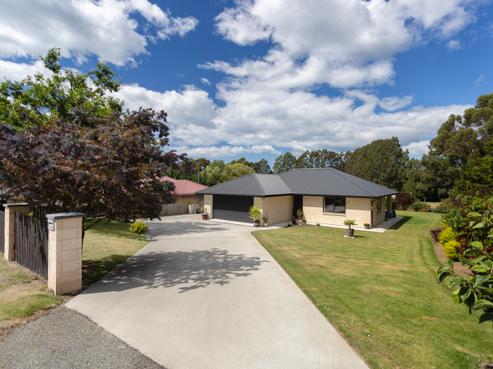 10B Sussex Street, Weston