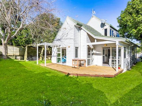 2/59 Browns Bay Road, Browns Bay
