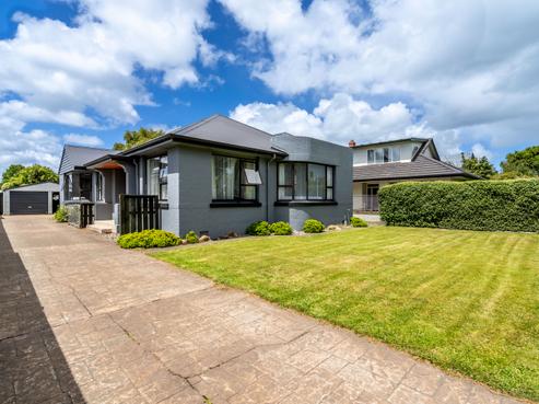 59 Queens Drive, Richmond