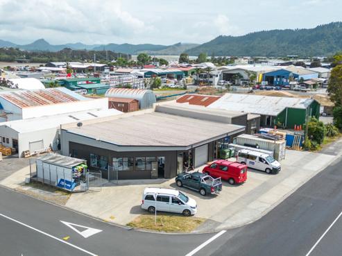 100 Wattle Place, Whangamata