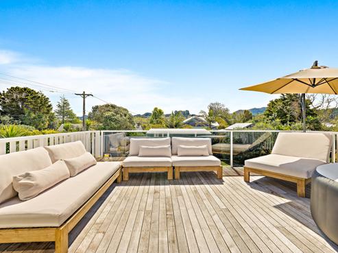 37 Harbour View Road, Point Wells