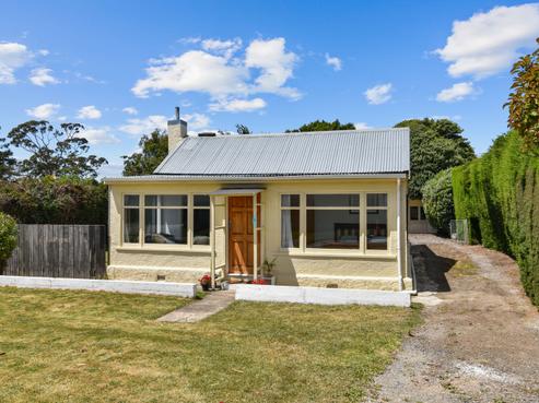 8 Dunnet Street, Karitane