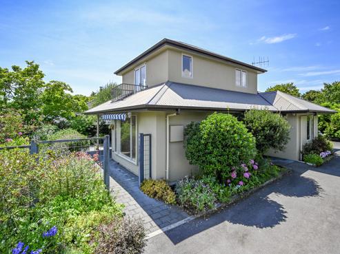 2/10 Mchardy Street, Havelock North
