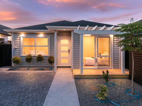 8 Fredrica Crescent, Wainui