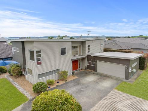 25 Constellation Avenue, Beachlands