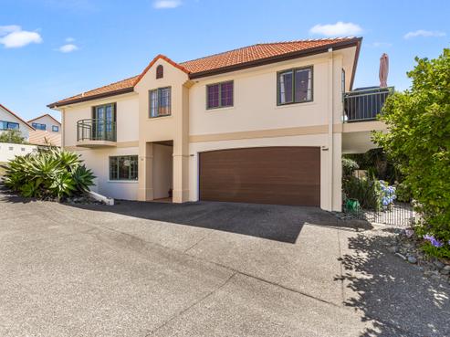 30 Parkwood Crescent, Gulf Harbour