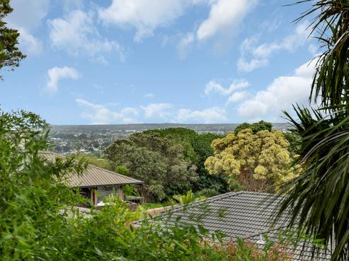 2/17 Gibbs Crescent, Red Hill