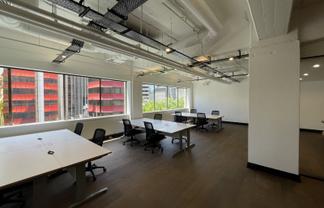 Refurbished Office on Queen Street