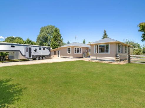 70 Tapuihikitia Road, Te Karaka