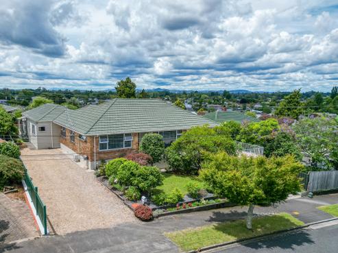 17 Johnsview Terrace, Hillcrest