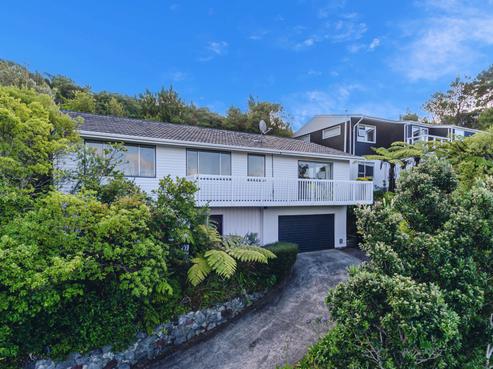 70 Allington Road, Karori