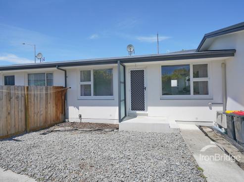2/123 Hills Road, Edgeware