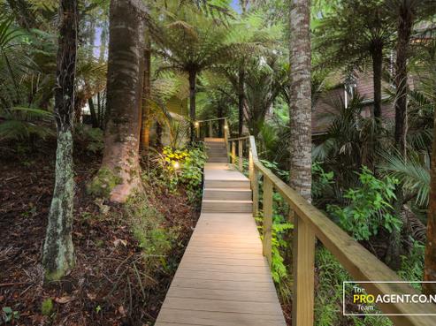 20 Tainui Road, Titirangi